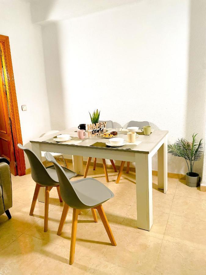 Apartamento Centro Playa Estacion De Tren Málaga Exterior foto
